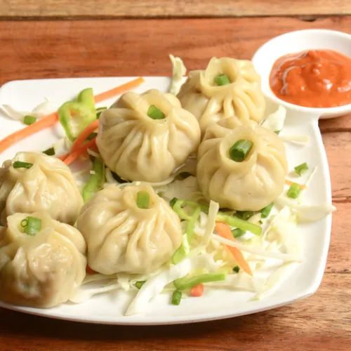 MOMOS VEG (Steamed)